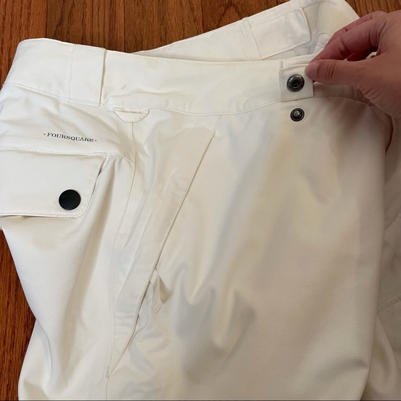 ❄️Four Square Women’s Snowboard Pants❄️ - Picture 7 of 10
